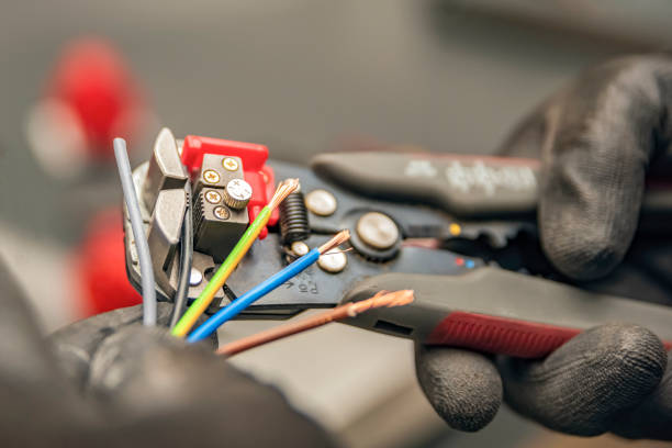 Best Emergency Electrical Repair  in Pleasant Hill, MS